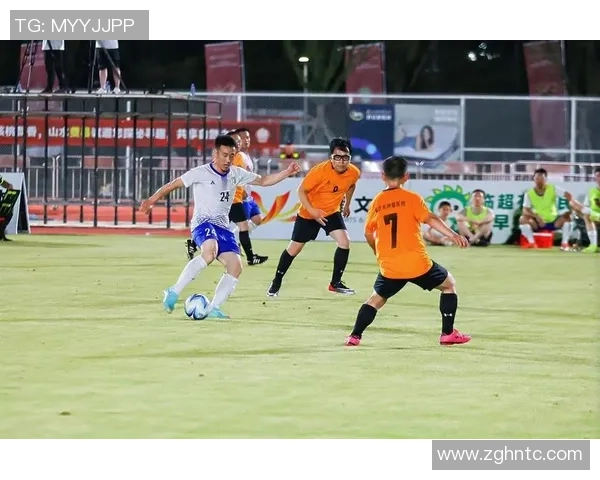 绿茵激情燃烧瞬间见证足球巨星赛场风采 绿茵激情燃烧瞬间见证足球巨星赛场风采